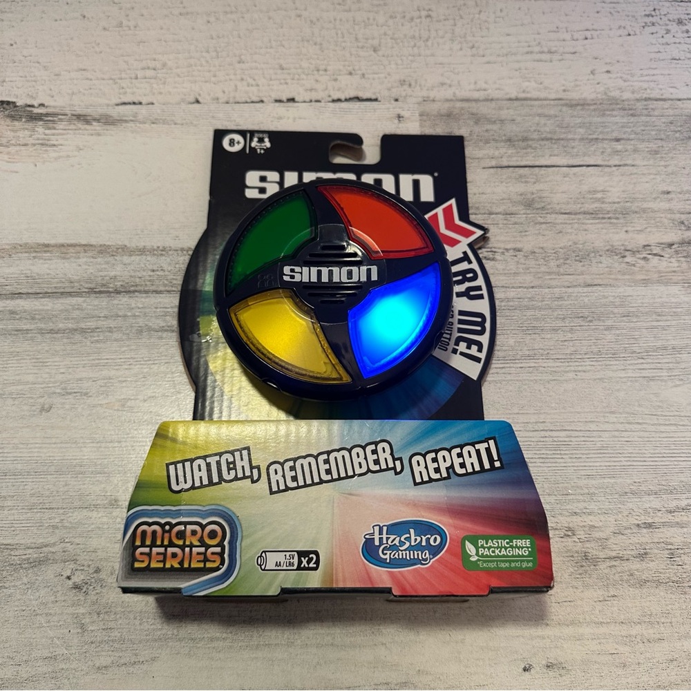 Micro Series Simon Game NEW